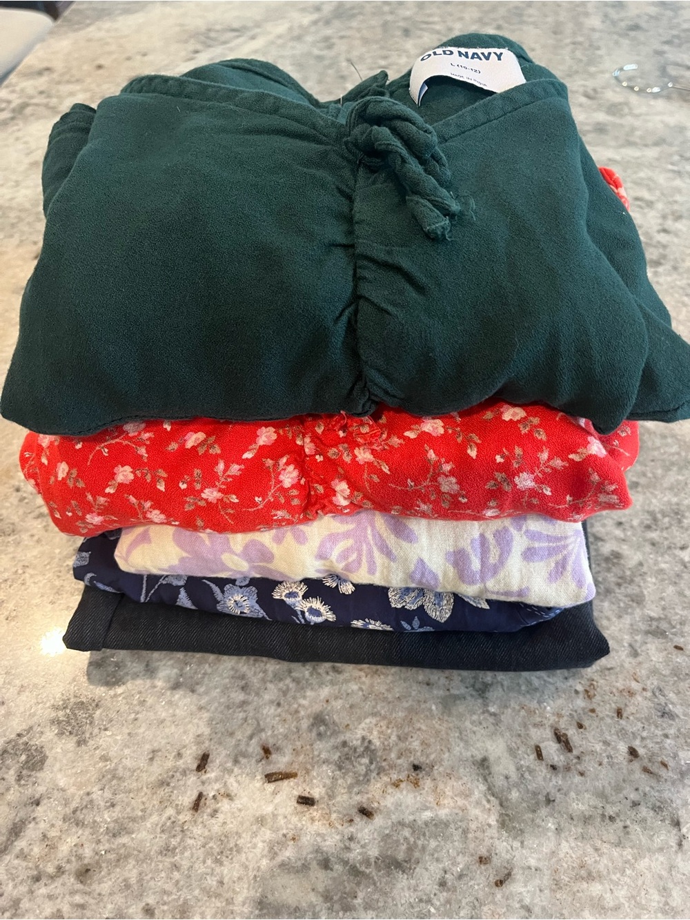 Old Navy Lot/Bundle of 4 Dresses and 1 Romper.  All size Large (10-12)